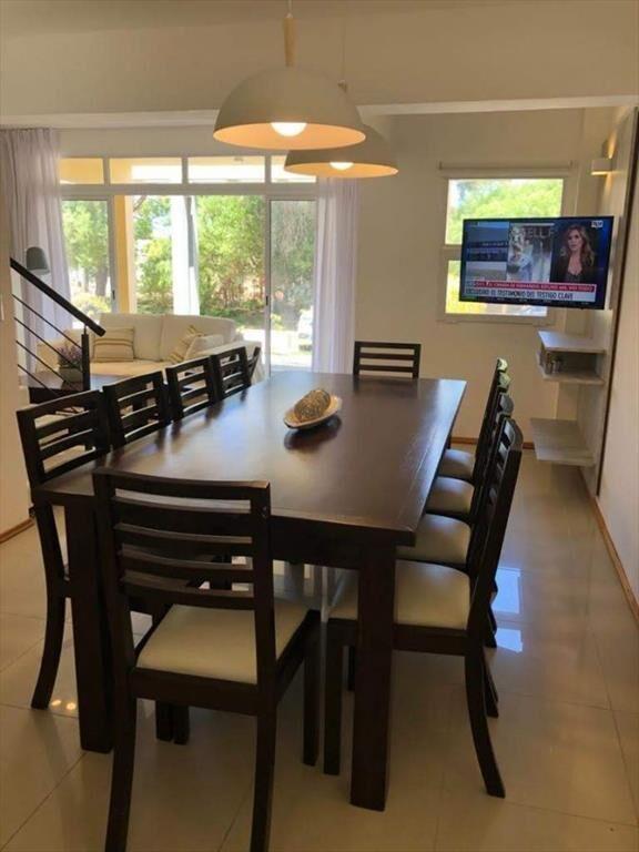 Apartamento en Manantiales - Alquiler