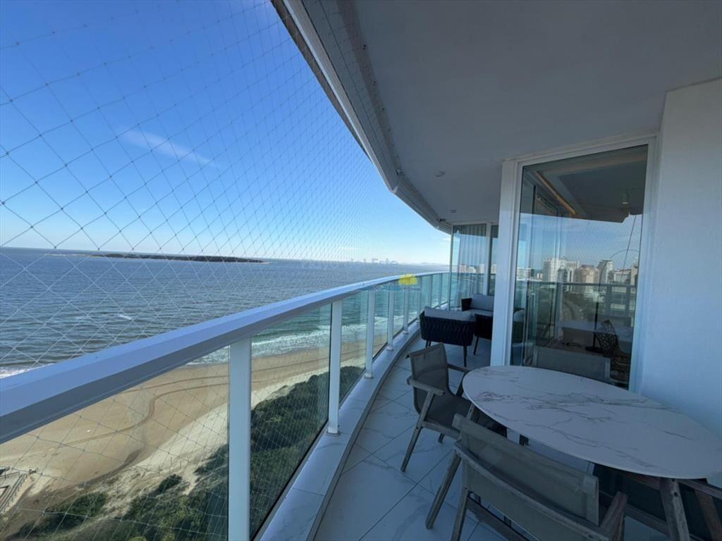 Apartamento en Venta de 3 dormitorios en , Punta