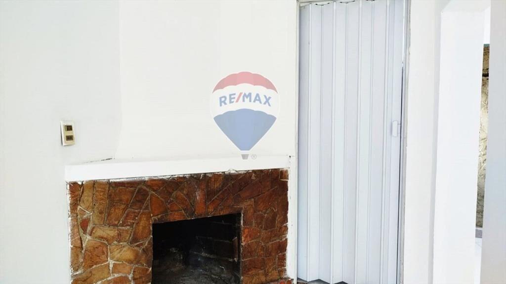 VENTA CASA + APTO CON RENTA - FLOR DE MAROÑAS