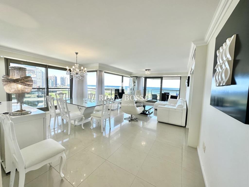 Apartamento 3 dormitorios Punta del Este Uruguay