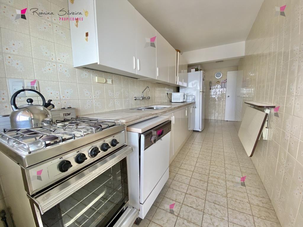 Apartamento en Peninsula, 3 dormitorios *