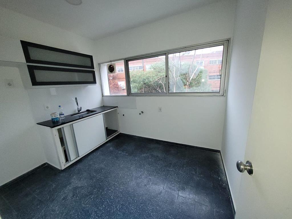 Apartamento al frente, por avenida principal, prox, Casmu,
