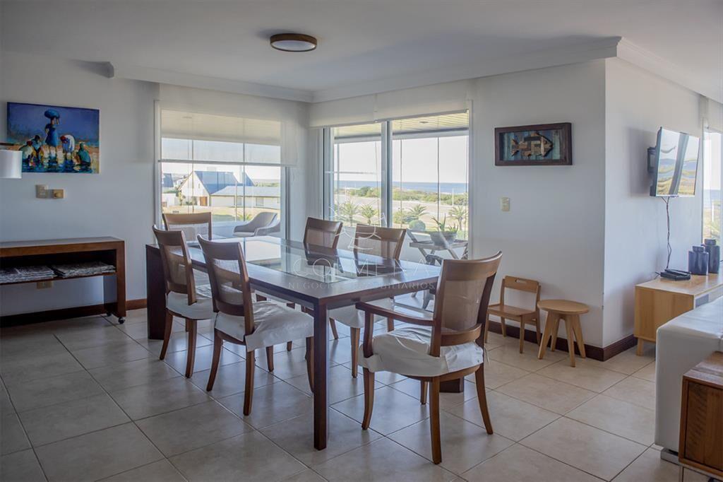 En venta Elegante apartamento en San Rafael, del