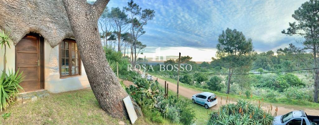 VENTA, Casa, 4 dormitorios, Punta Ballena,