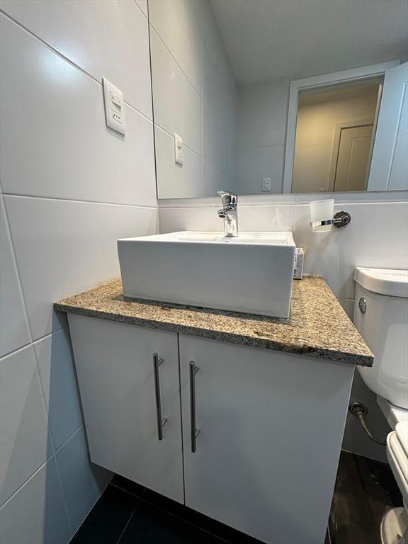 Venta de apartamento amoblado con renta en Pocitos