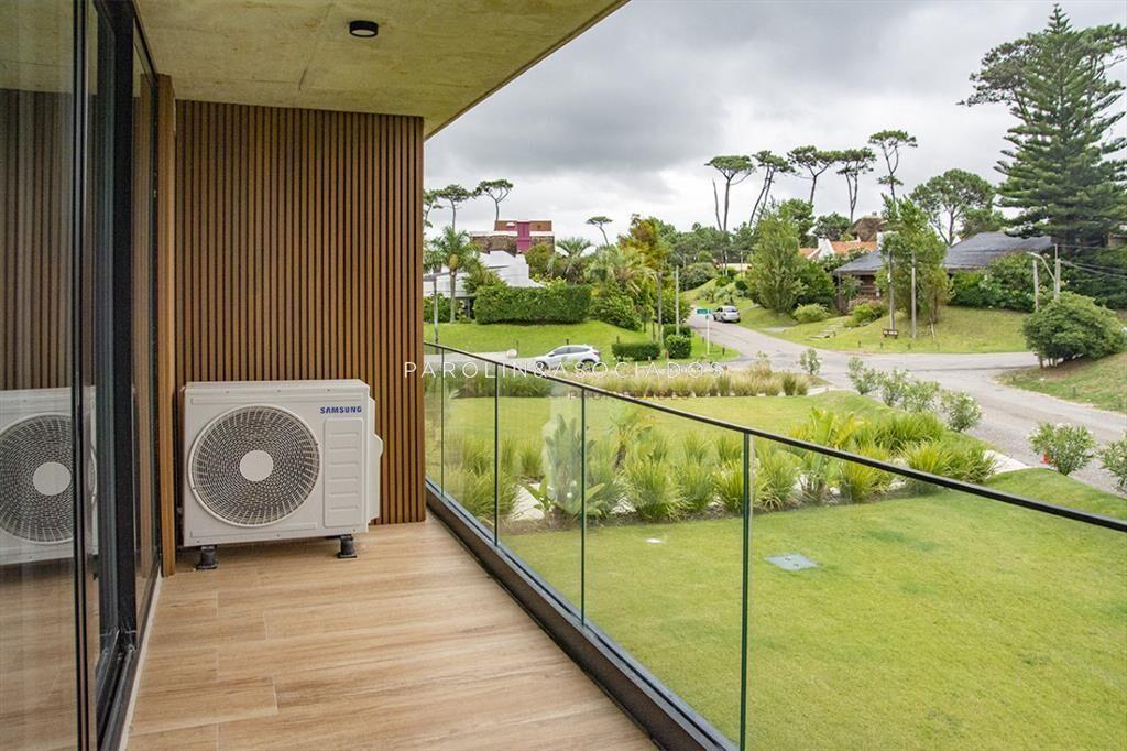 Apartamento en venta, playa mansa, Punta Del Este