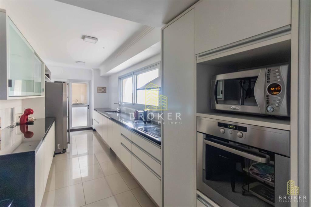 Venta Deprtamento Torre Lobos Punta del Este Piso Alto