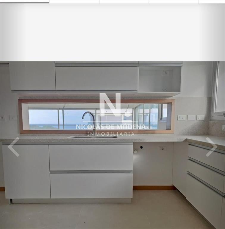 Departamento en venta de 3 dormitorios en suite.
