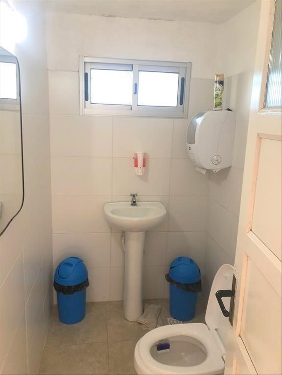 Deposito con terreno en venta en Canelones