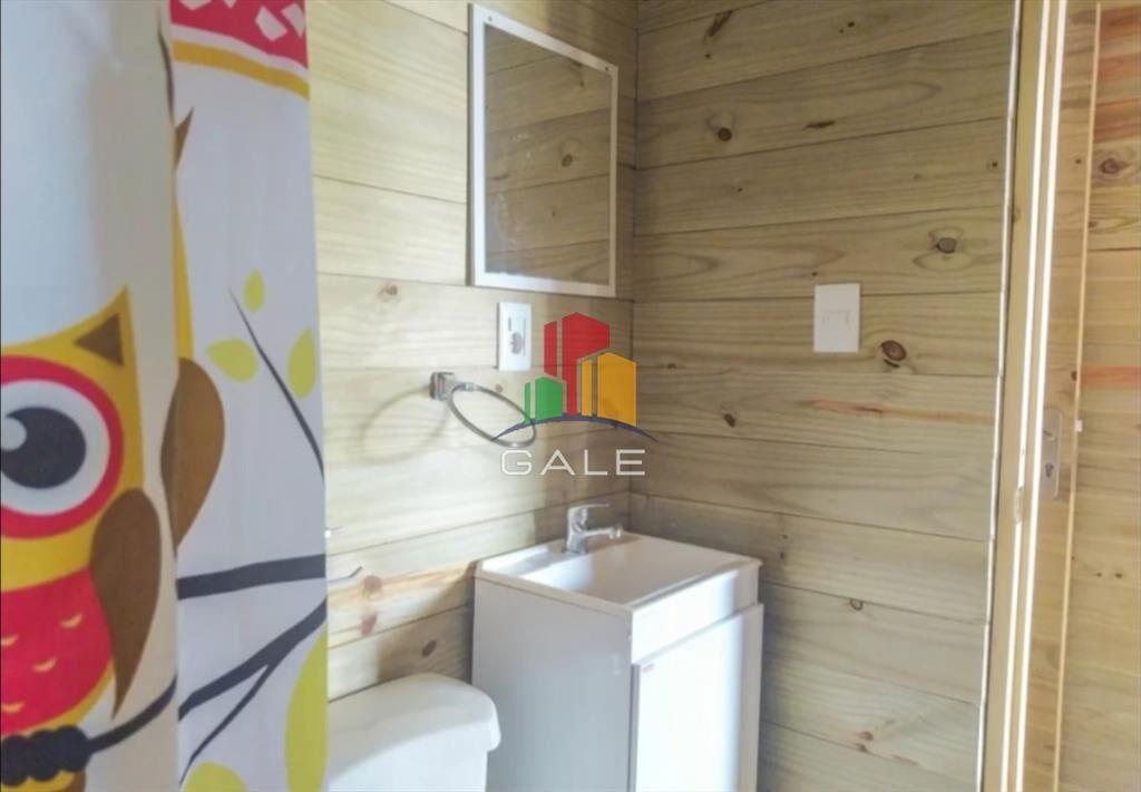 CabaÃ±a de madera, en zona tranquila