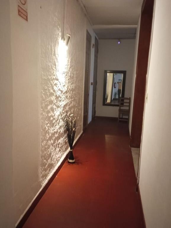 Edificio de gran presencia en gran punto del Centro de Mont