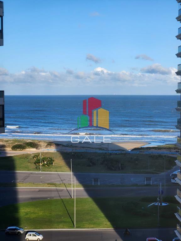 Vende apartamento en Brava, Punta del Este de 2 dormitorios