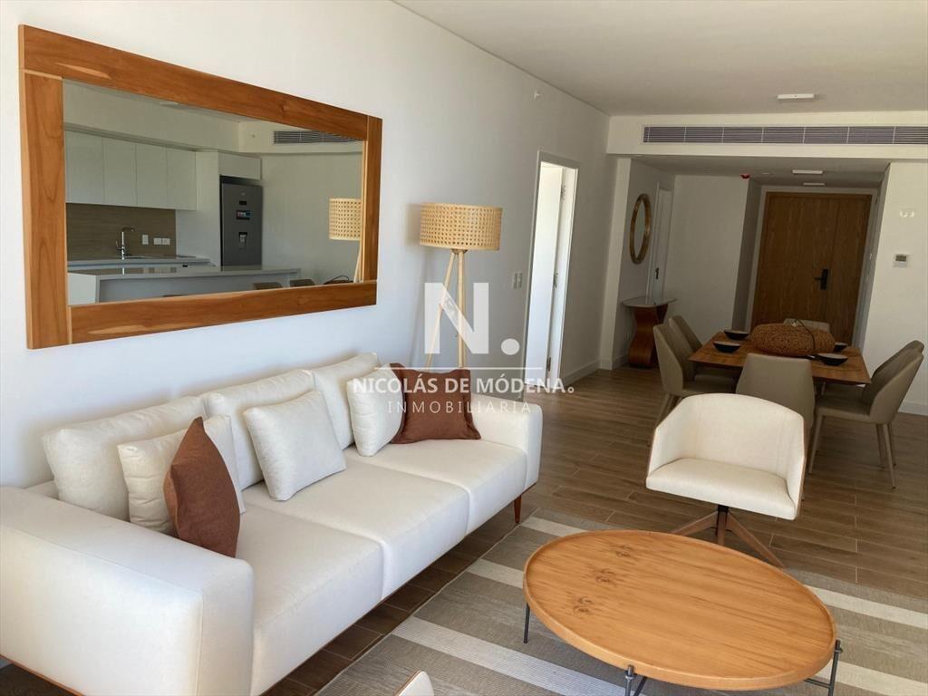 Departamento de 2 dormitorios en venta frente al