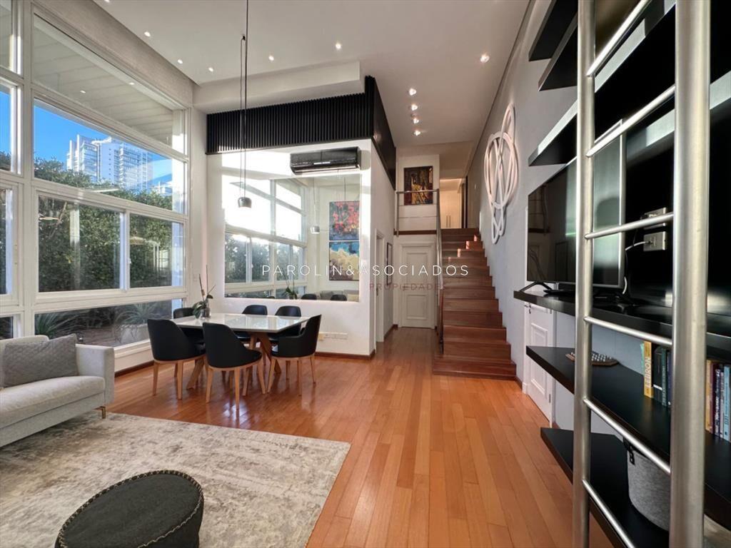 Duplex en Venta de 3 Dormitorios en Millenium del