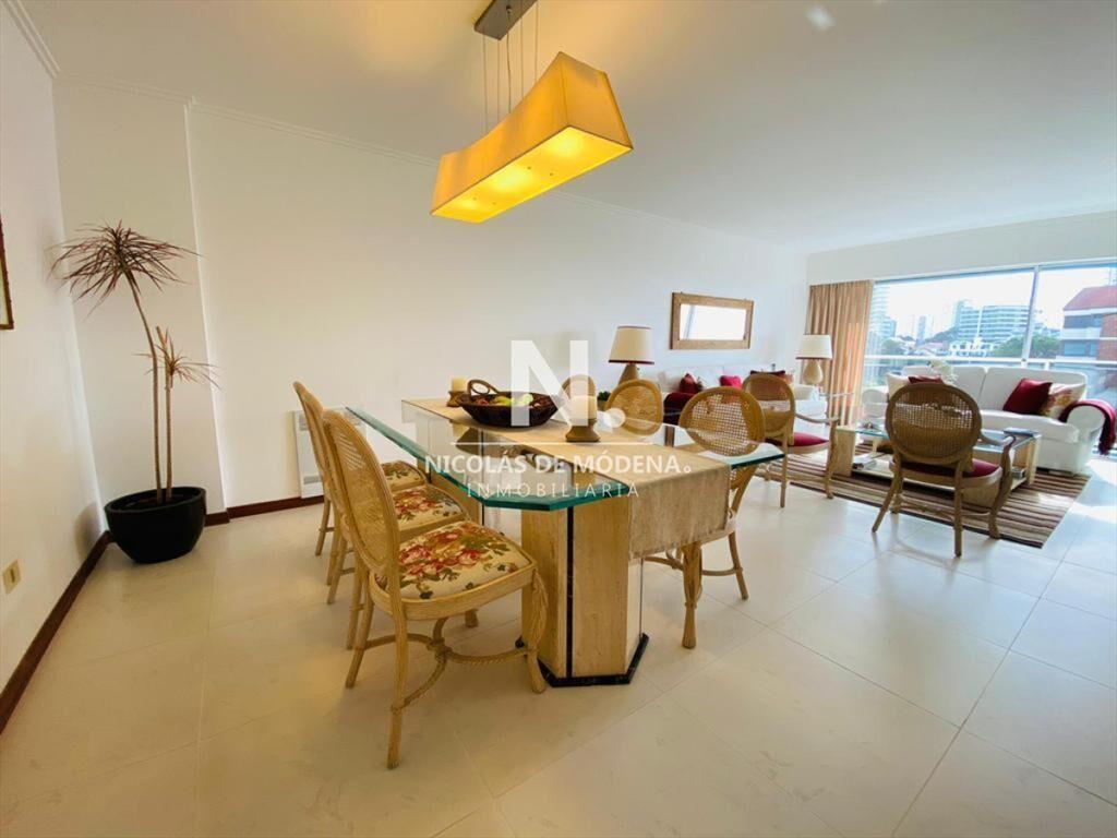 VENTA DE DEPARTAMENTO DE 3 DORMITORIOS EN OCEAN