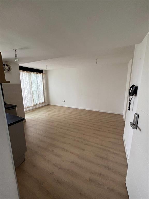 Cesión de Alquiler de Apartamento en Calle Ana Monterroso de