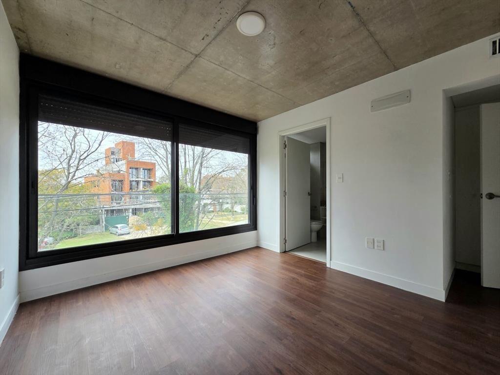 Apartamento 2 Dormitorios, 2 bñs, 2 cocheras, Carrasco No...