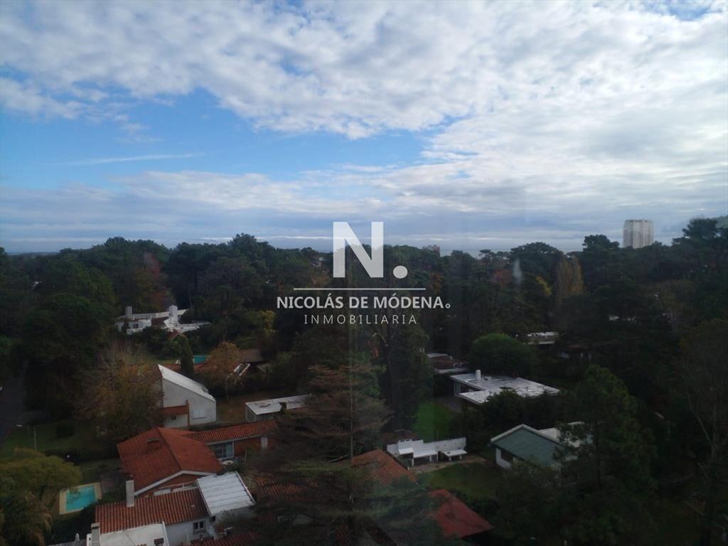 Av Roosevelt, 1 dormitorio, Punta del este