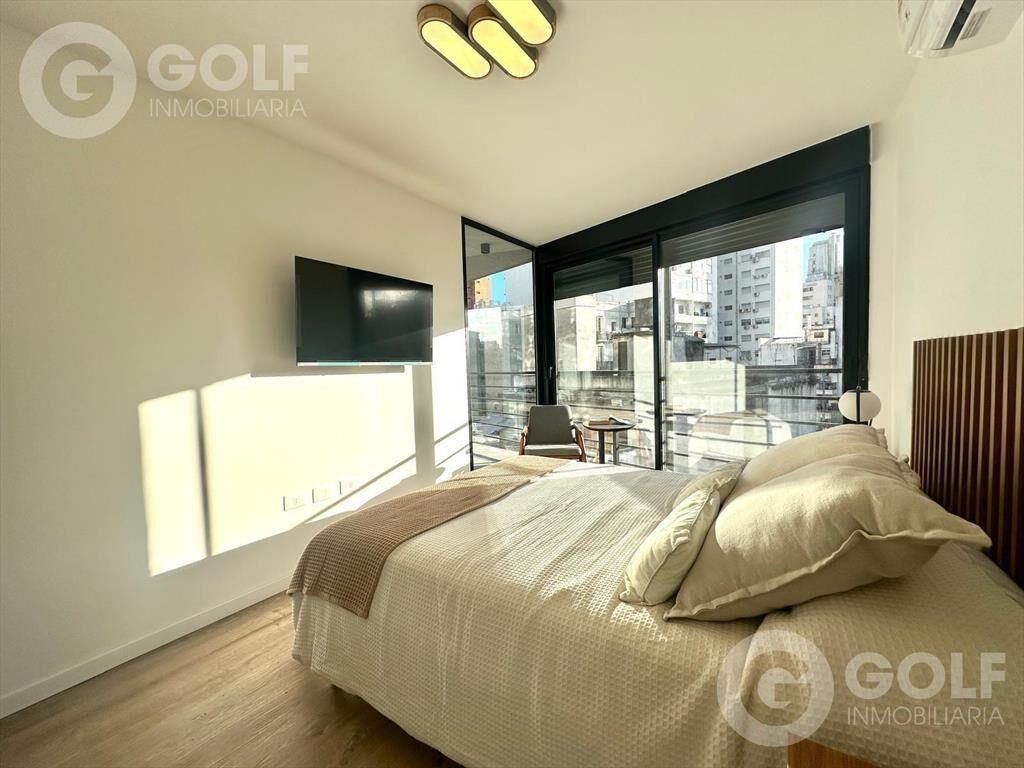 Venta de apartamento de dos dormitorios con terraza- Centro