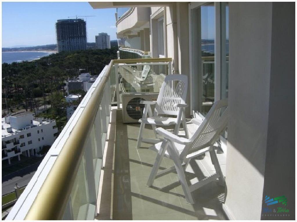 Apartamento en Mansa, 3 dormitorios *