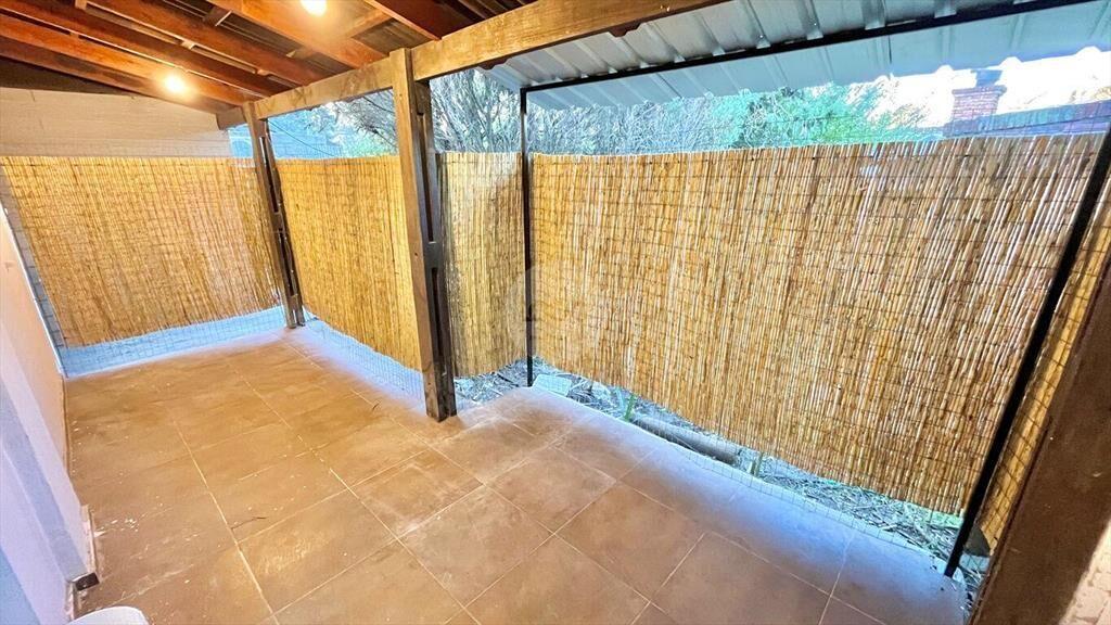 Alquiler Casa 1 Dormitorio con Cochera, Pinar Sur