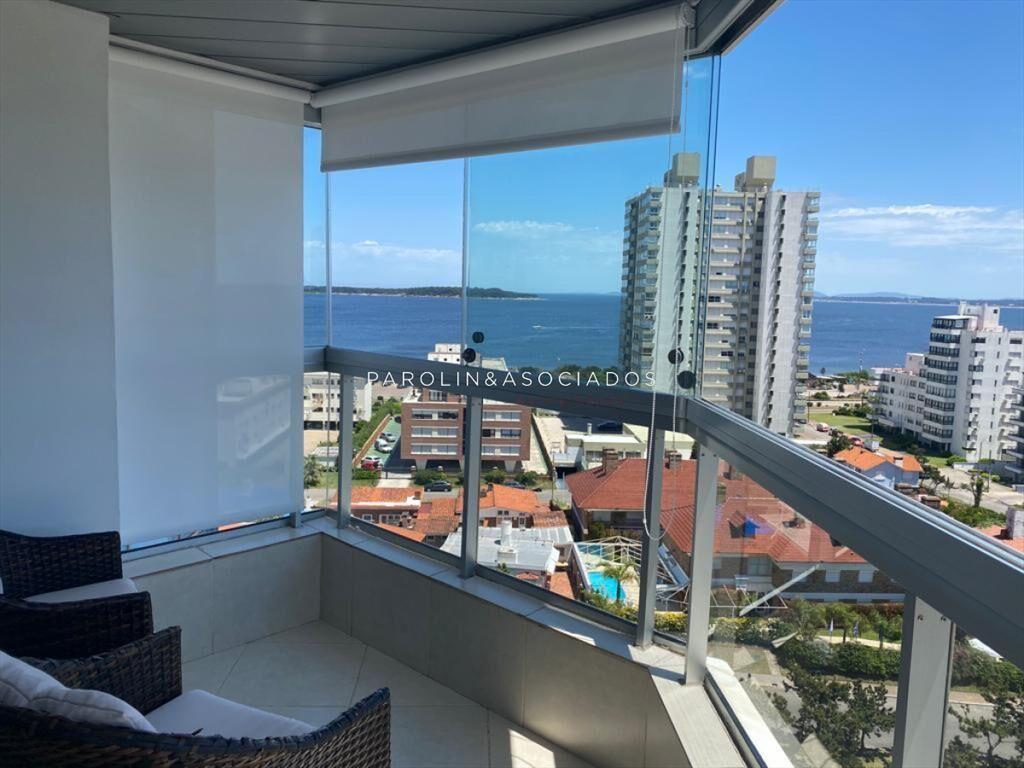 Apartamento en venta de 3 dormitorios en Art del
