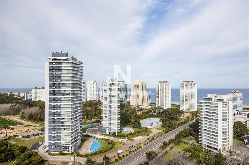 Se vende apartamento en ocean drive II de 3 Punta