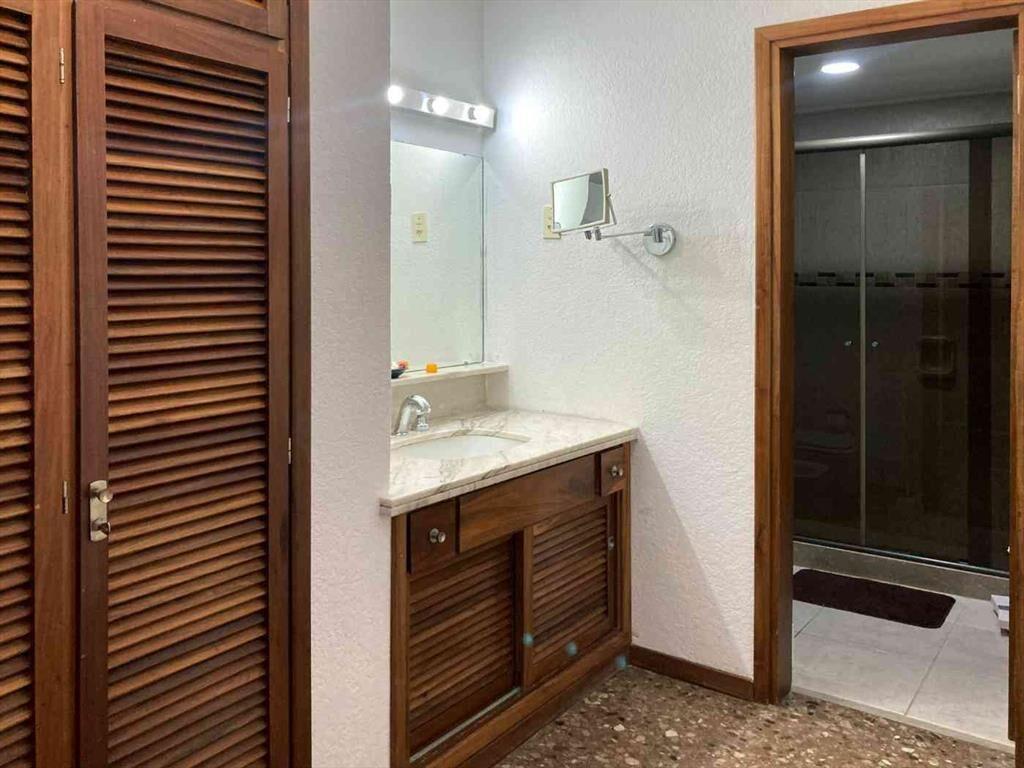 Depto 3 dormitorios y 2 baños Frente al mar
