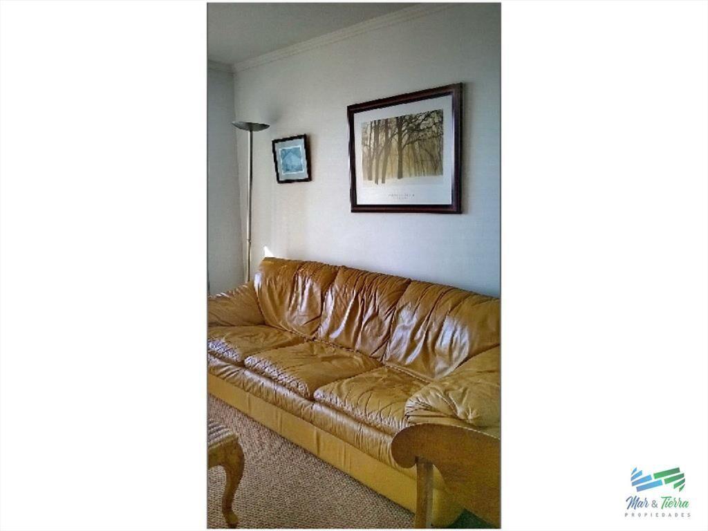 Vendo apartamento de 2 dormitorios enedificio con
