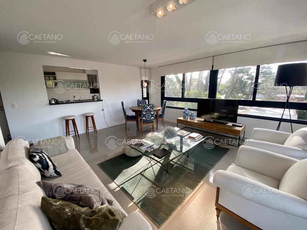 Alquiler anual apartamento 2 dormitorios playa mansa Punta