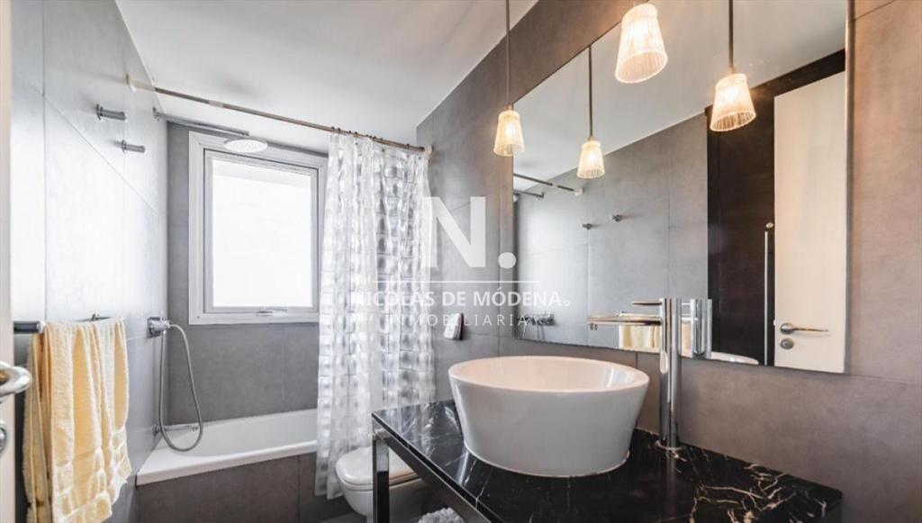 Departamento de 2 dormitorios en venta en Torre