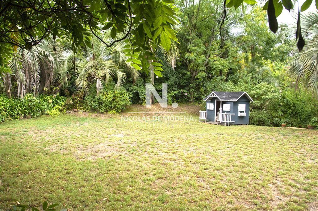 En venta casa en Cantegril