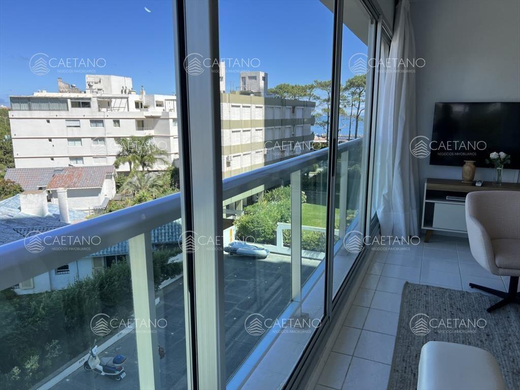 Venta apartamento 2 dormitorios, playa mansa, parada 8