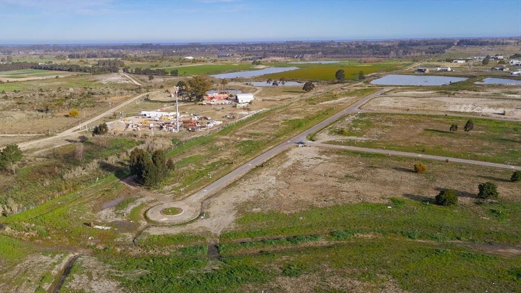 Venta Terreno, frente al lago, Cavas de la Tahona