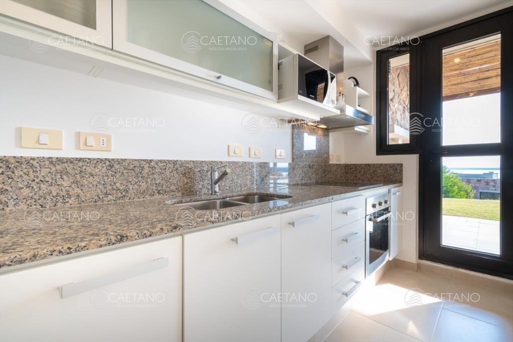 Alquiler temporario y venta de gran apartamento en la Loma
