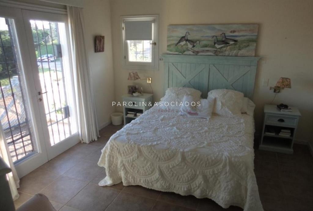 Excelente casa en venta a dos cuadras del mar, Punta del Es