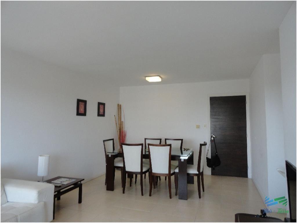 Apartamento en Roosevelt, 2 dormitorios *