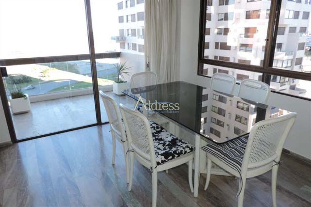 Apartamento en Brava, 3 dormitorios