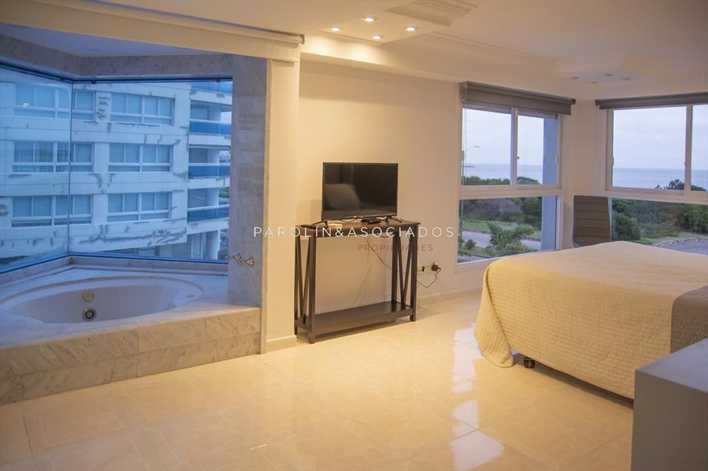Apartamento en venta de 3 dormitorios en Beverly