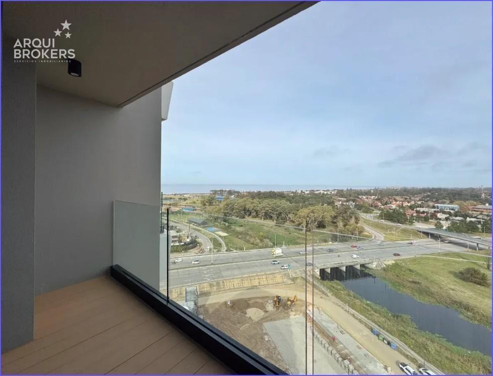 Apartamento 3 dormitorios en alquiler con muebles en Barra