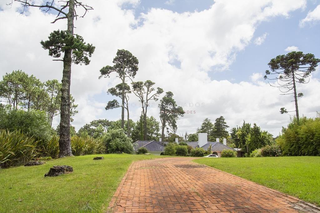 Espectacular casa en venta en Club del Golf, Punta del Este