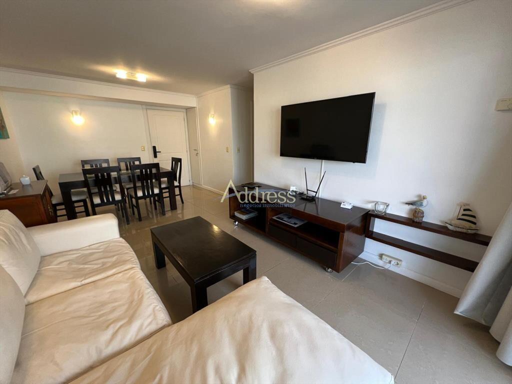 Apartamento en Peninsula, 2 dormitorios *