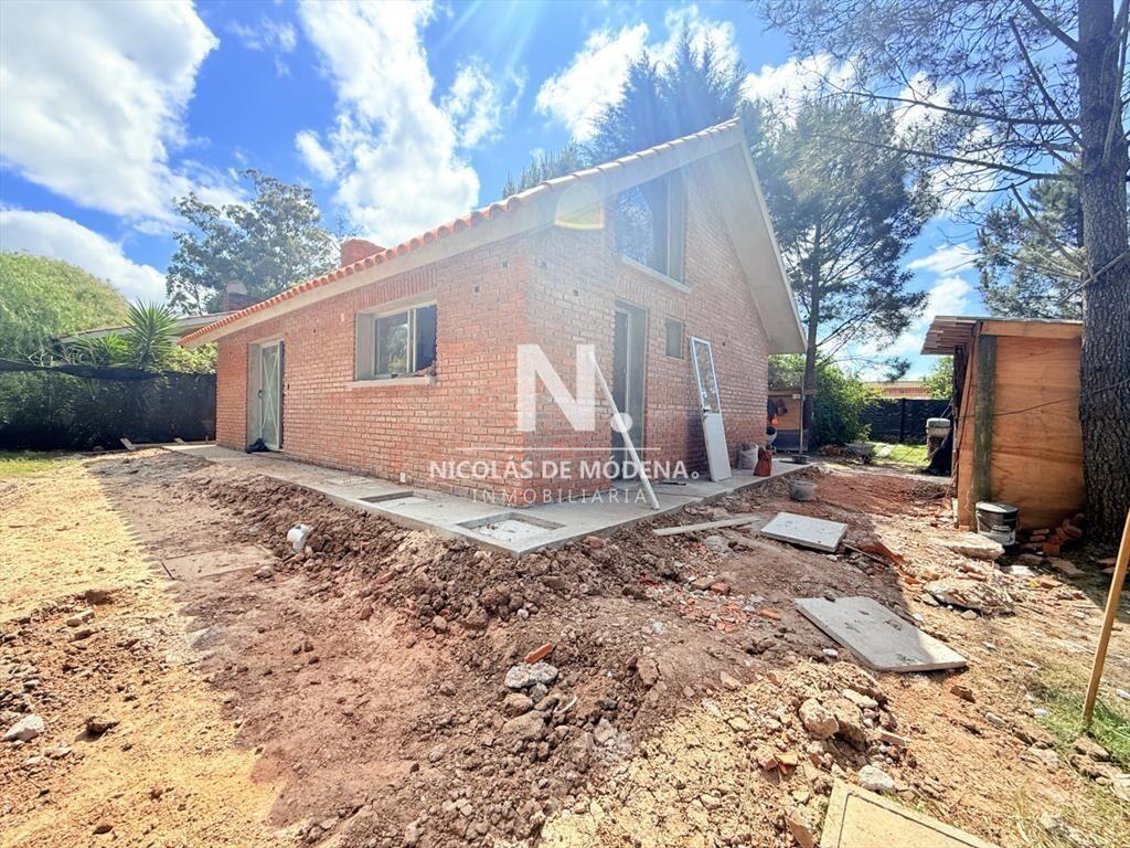 Casa en venta a estrenar Parque Pinares