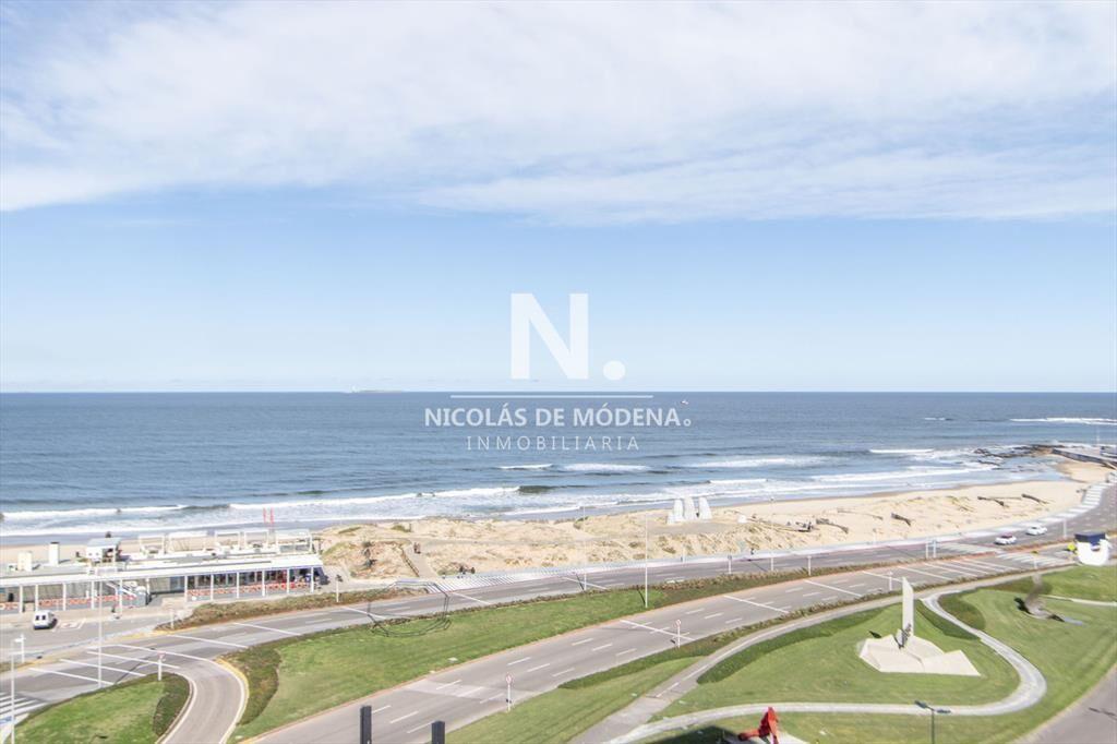 Imperiale Apartamento Punta del Este Tres Dormitorios en Su