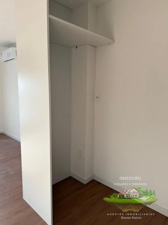 Venta de Apartamento en Cordón de 1 Dormitorio.