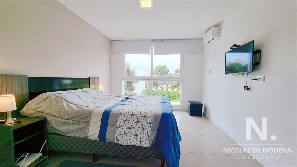 Apartamento de 1 dormitorio en Torre One, a metros del Mar