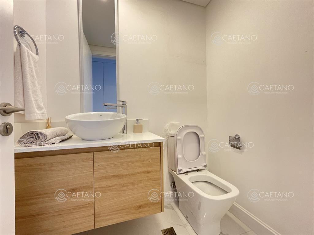 Venta apartamento 3 dormitorios playa mansa Punta