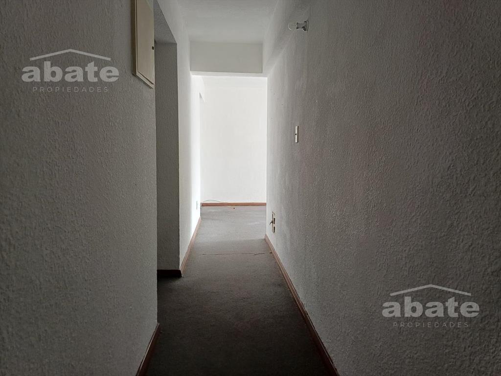 Venta de Apartamento de 2 dormitorios con garage en Cordón,