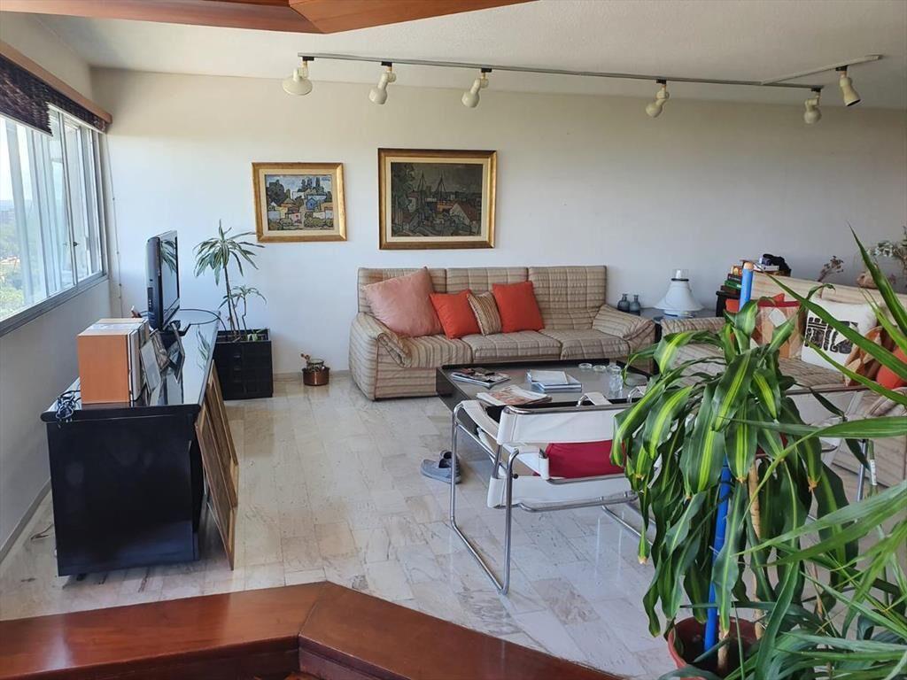 PARADA 11 Y ROOSVELT CENTER PISO ALTO