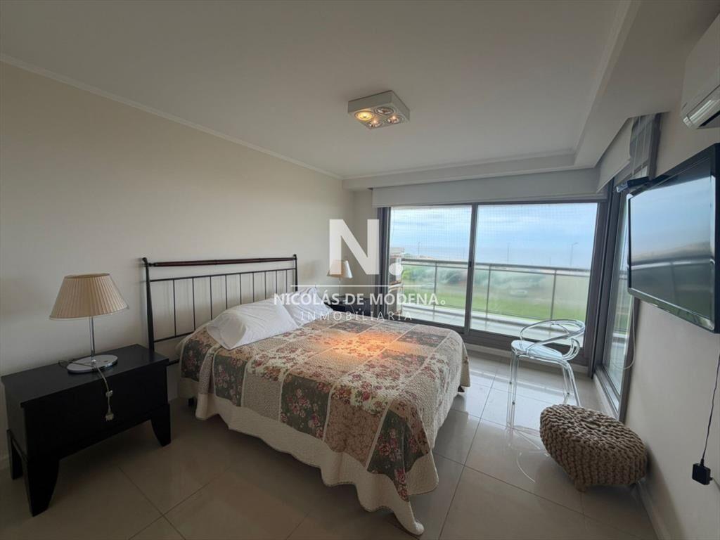 Apartamento en venta en imperiale esquinero, 3